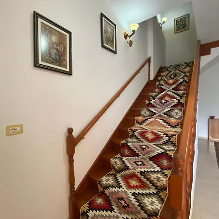 Stonetale Garden Guest house Gjirokaster