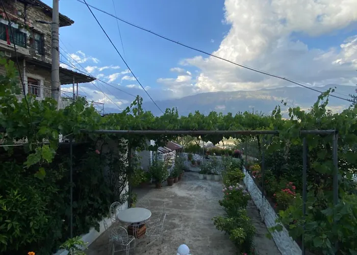 Stonetale Garden * Gjirokastër